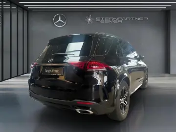 GLE 300 d 4M AMG NIGHT PANO AHK MEMORY AIRMATIC