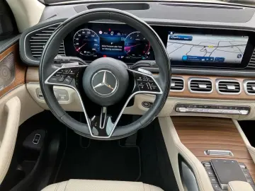 GLE 450 d 4M AMG Airmatic Pano StdHz Massage 360