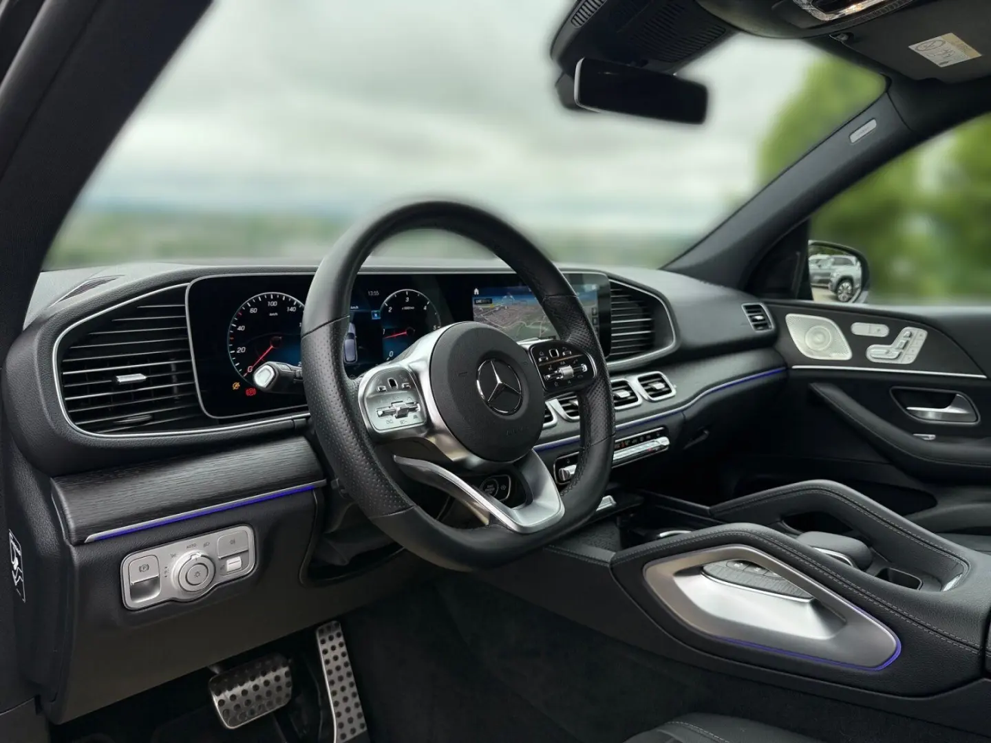 GLE 300 d 4MATIC  AMG NIGHT AHK PANO 360 KAMERA