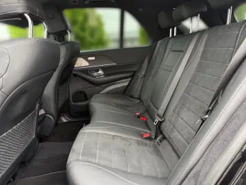 GLE 300 d 4MATIC  AMG NIGHT AHK PANO 360 KAMERA