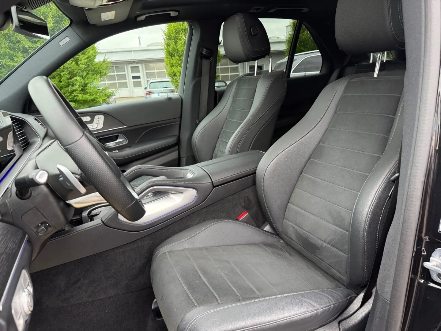 GLE 300 d 4MATIC  AMG NIGHT AHK PANO 360 KAMERA