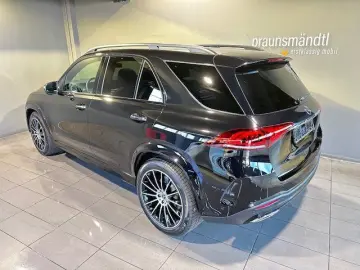 GLE 300 d 4M AMG Night Distr Pano Sound AHK Airm