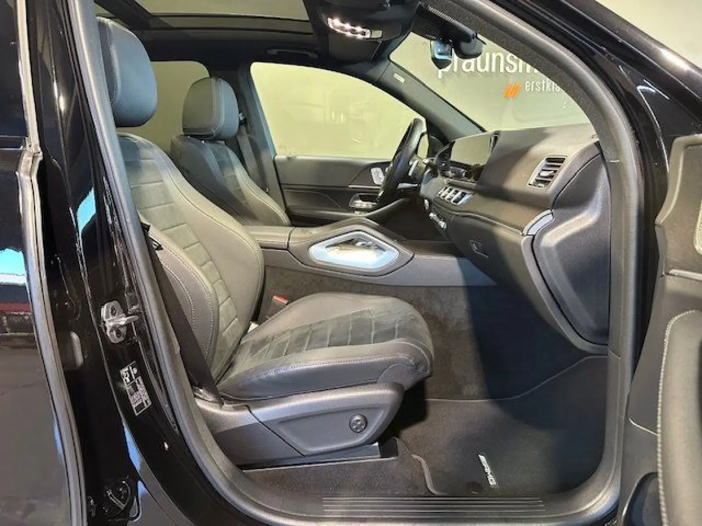 GLE 300 d 4M AMG Night Distr Pano Sound AHK Airm