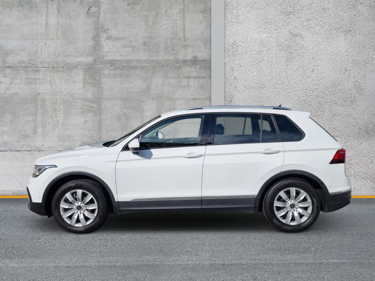 Tiguan 2.0 TDI DSG United AHK MATRIX ACC KAMERA