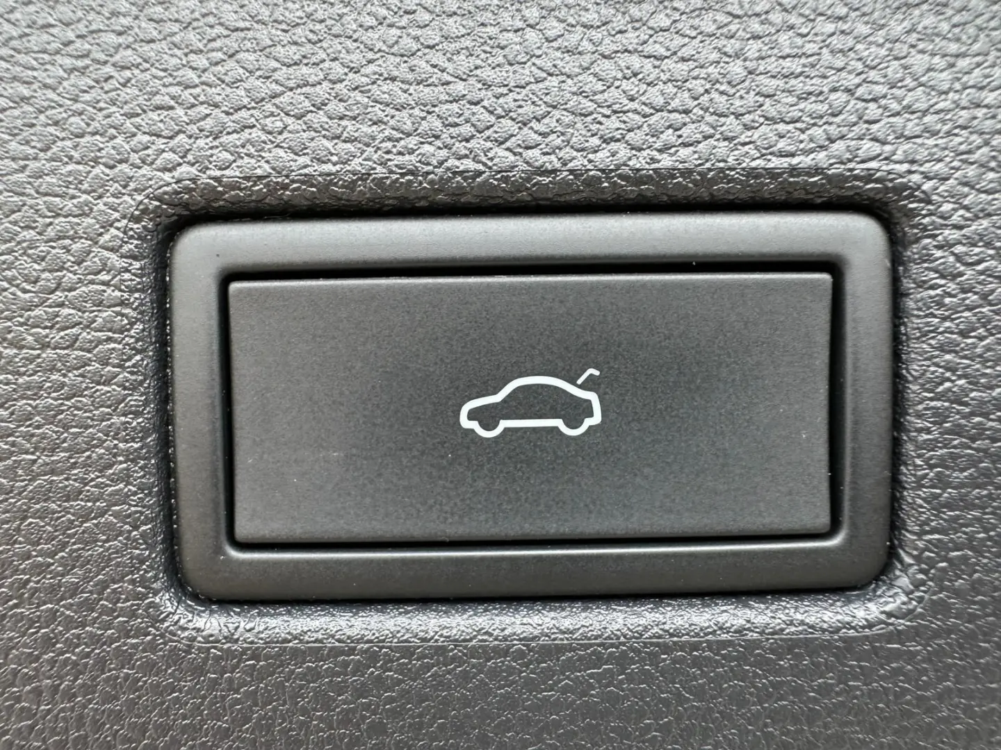 Tiguan 2.0 Elegance 4Mot Virtual Kamera ACC Navi