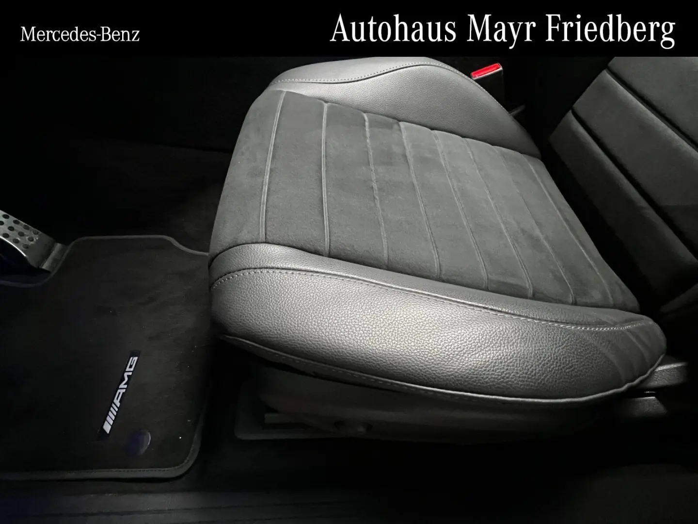 GLE 300 d 4M AMG NIGHT AHK PANODACH MEMORYNavi