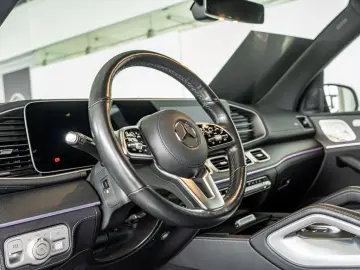 GLE 400 d 4M AMG Sport Exclusive AHK Pano SHD Ka