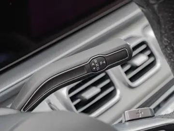 GLE 300 d 4M AMG-Sport Pano HUD AHK Night 22'