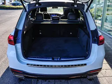 GLE 400e 4M AMG Advanced-Plus Fahrassi Pano AHK