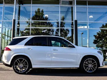 GLE 400e 4M AMG Advanced-Plus Fahrassi Pano AHK