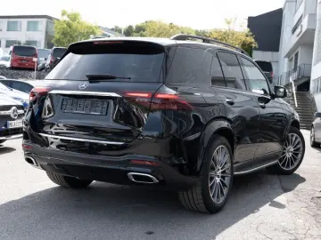 GLE 300 d 4M AMG-Sport Pano HUD Distr Night 21'