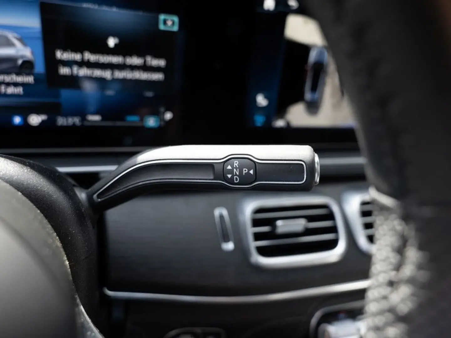 GLE 300 d 4M AMG-Sport Pano HUD Distr Night 21'