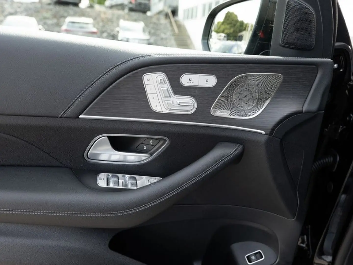 GLE 300 d 4M AMG-Sport Pano HUD Distr Night 21'