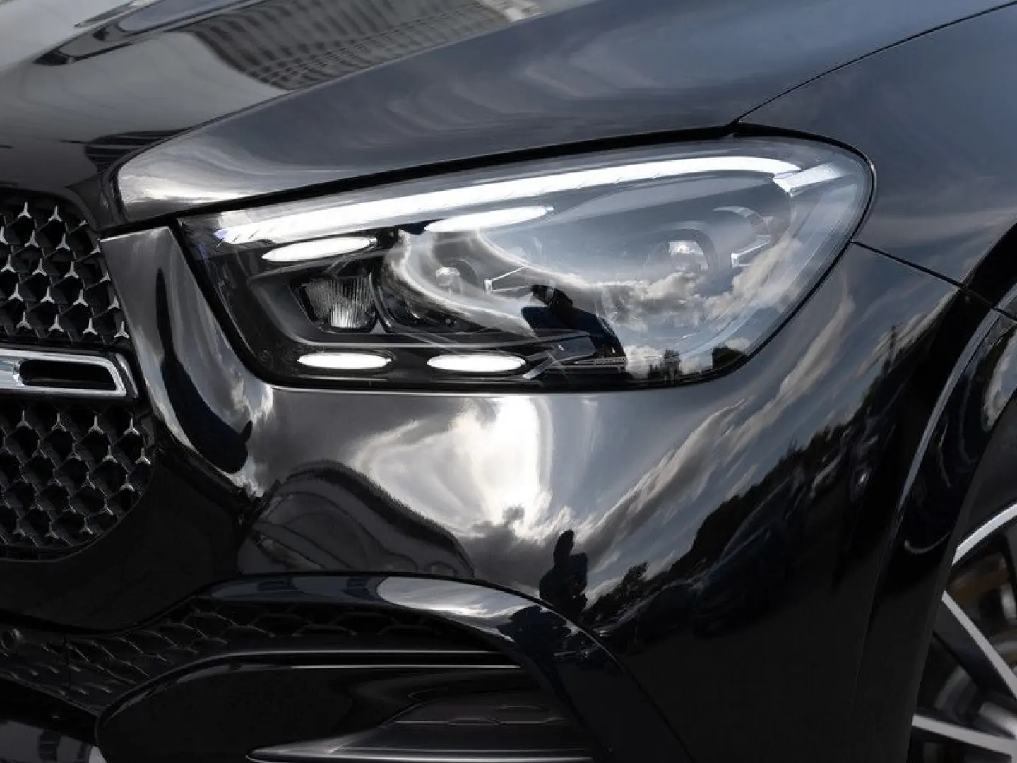 GLE 300 d 4M AMG-Sport Pano HUD Distr Night 21'