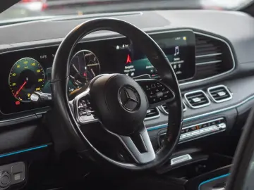 GLE 350 d AMG 4M TOT 360  LUFT SPUR PANO BURMEST