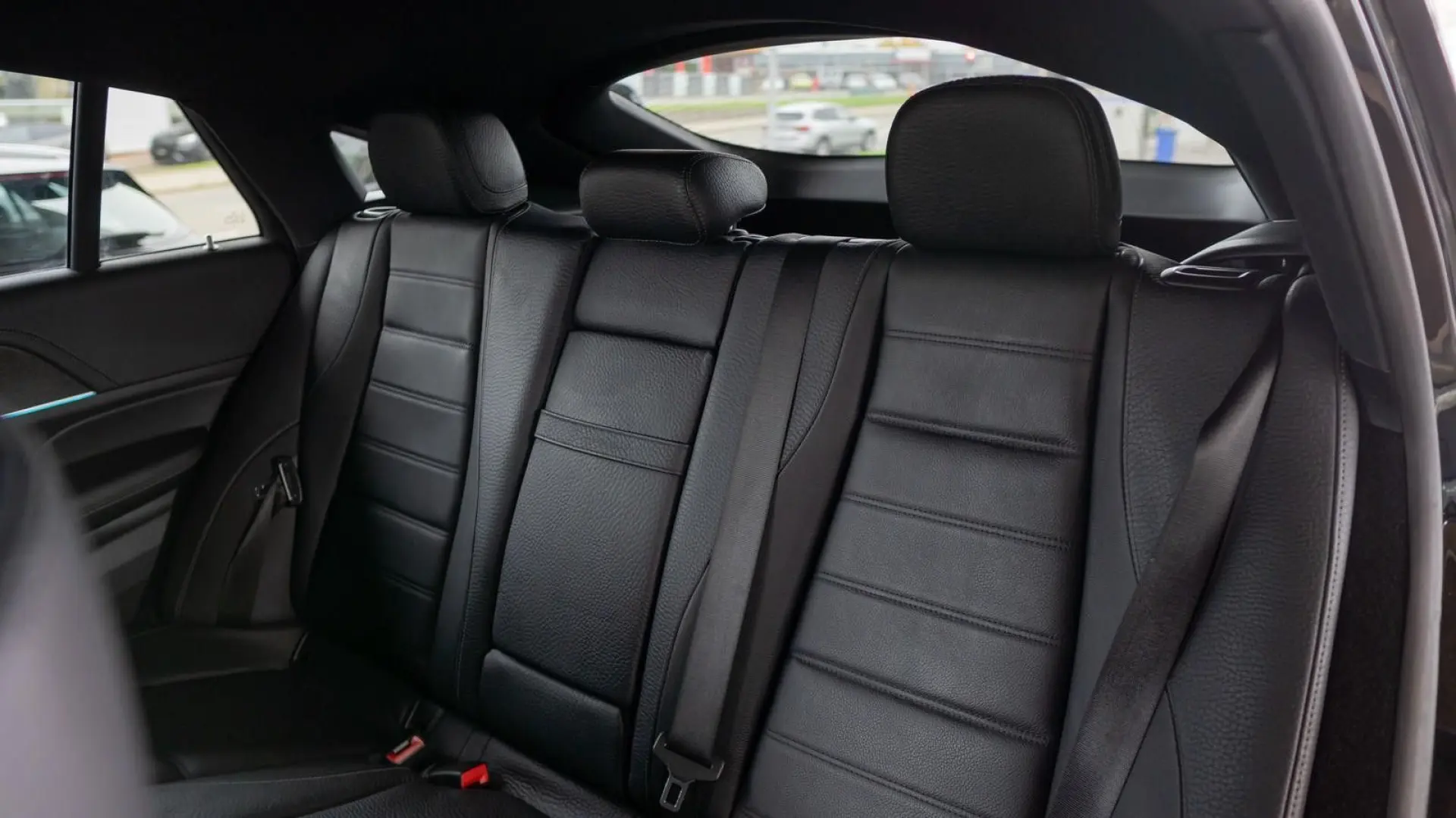 GLE 350 d AMG 4M TOT 360  LUFT SPUR PANO BURMEST
