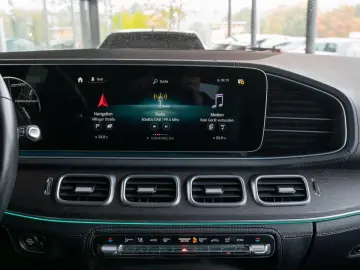GLE 350 d AMG 4M TOT 360  LUFT SPUR PANO BURMEST