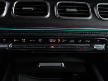 GLE 350 d AMG 4M TOT 360  LUFT SPUR PANO BURMEST