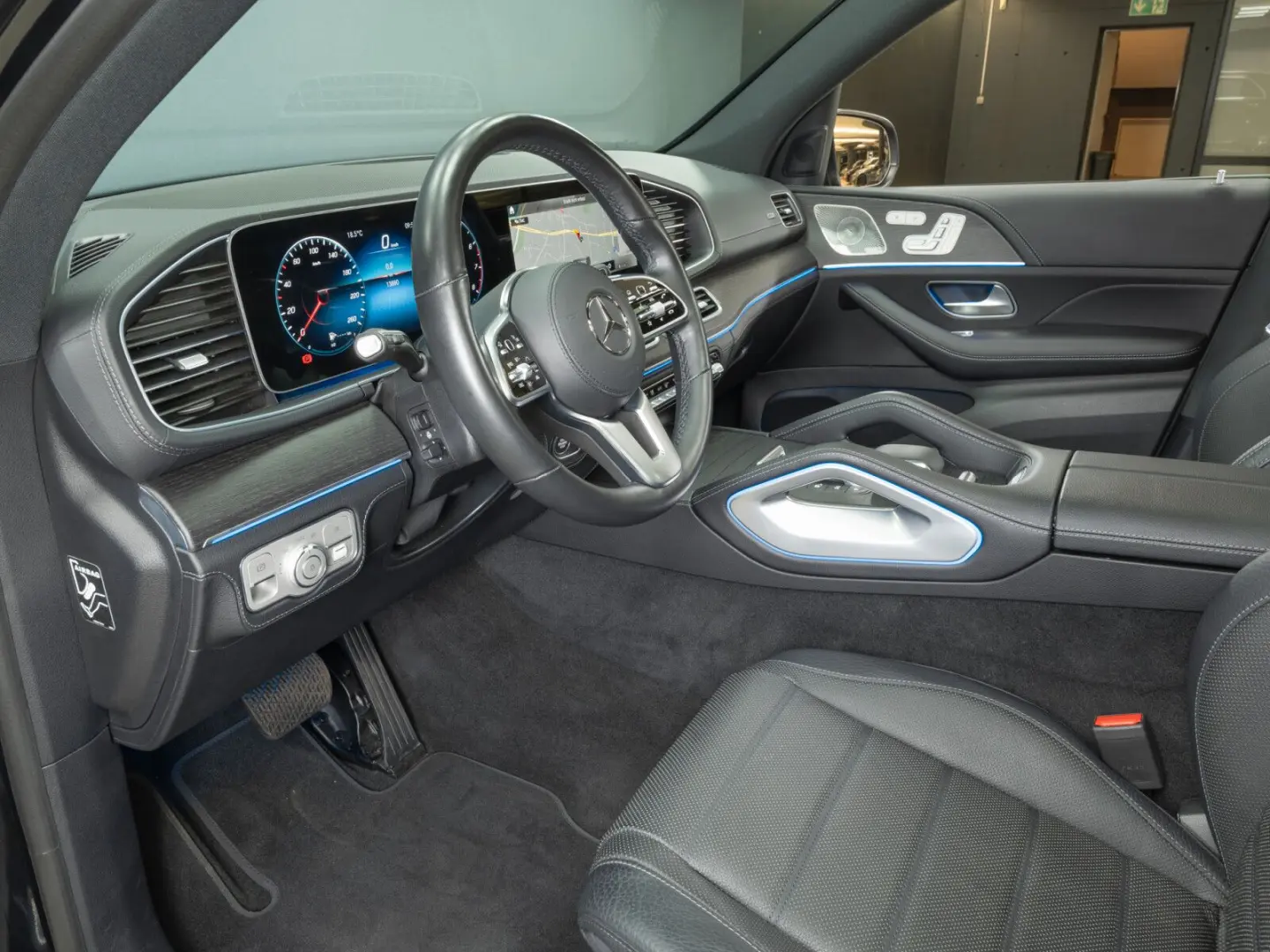 GLE 450 4M AMG Multibeam Pano AHK 360  Airmatic