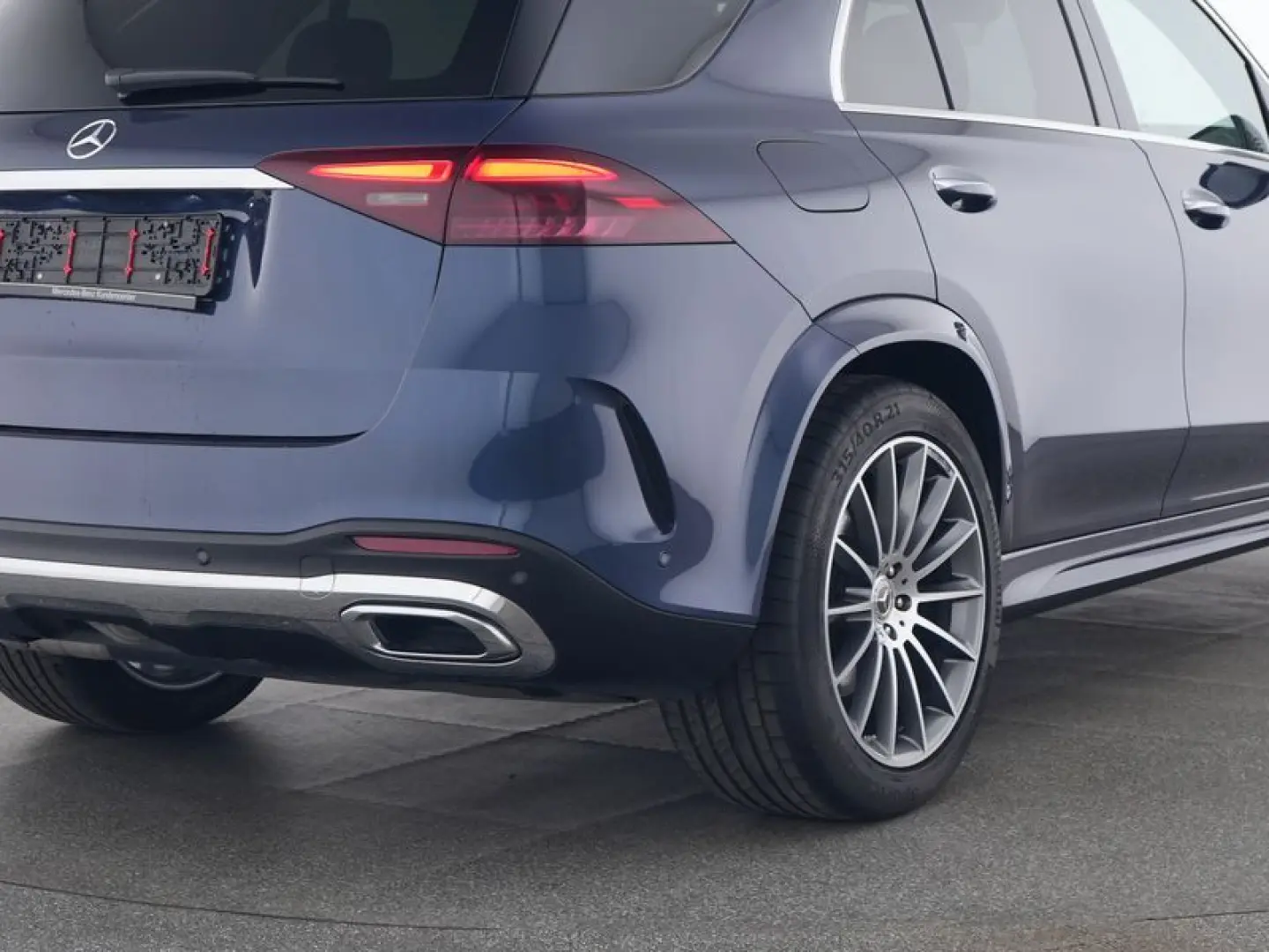 GLE 450 d 4M AMG-Sport MLB Pano AHK Memo 21'