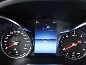 GLC 220 d 4M Coupé AMG Distronic Navi Burmester