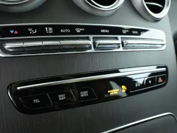 GLC 220 d 4M Coupé AMG Distronic Navi Burmester