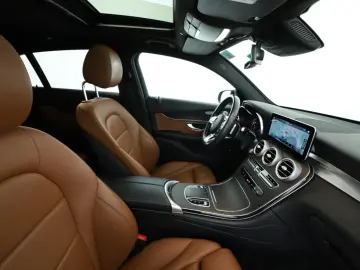 GLC 220 d 4M Coupé AMG Distronic Navi Burmester