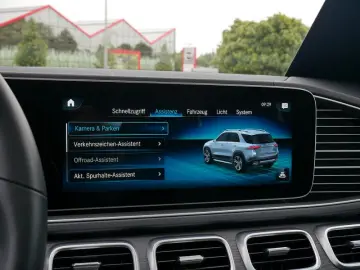 GLE 580 4M BURM AMG DISTR AIRMATIC PANO SPUR