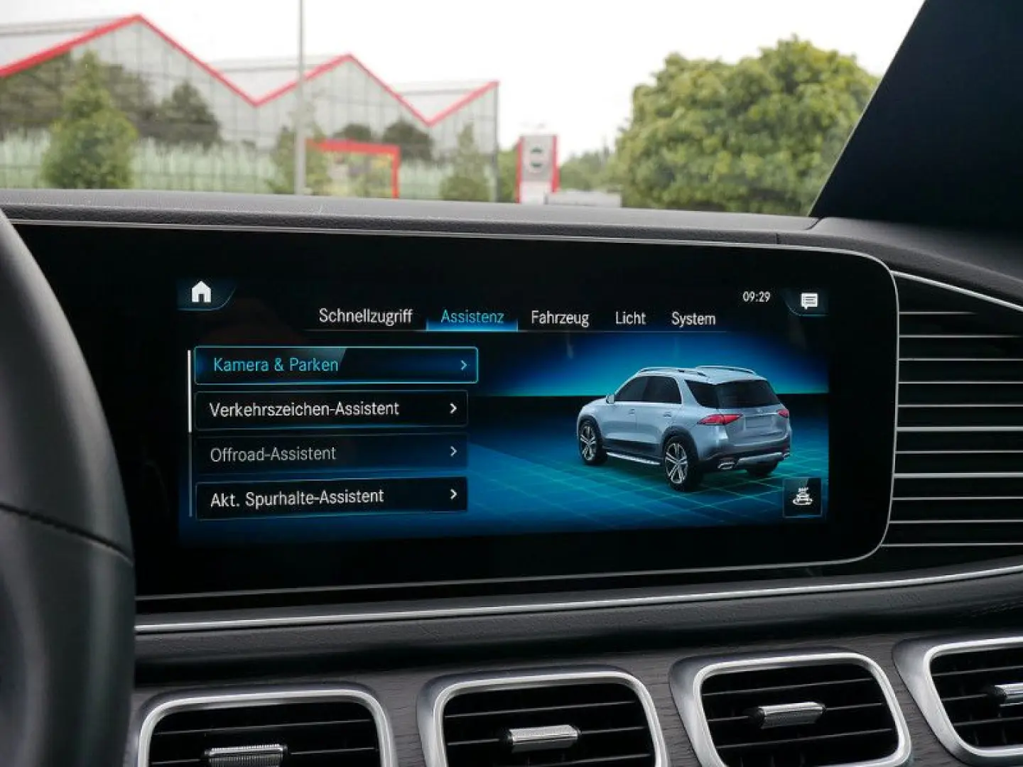 GLE 580 4M BURM AMG DISTR AIRMATIC PANO SPUR