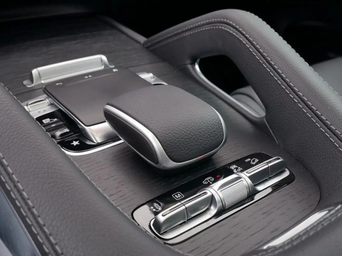 GLE 580 4M BURM AMG DISTR AIRMATIC PANO SPUR