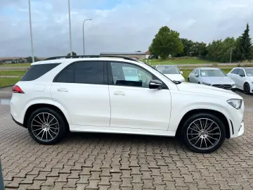 GLE 400 d 4M AMG Night AHK Multib Distr HUD Pano