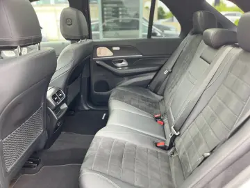 GLE 400 d 4M AMG Night AHK Multib Distr HUD Pano