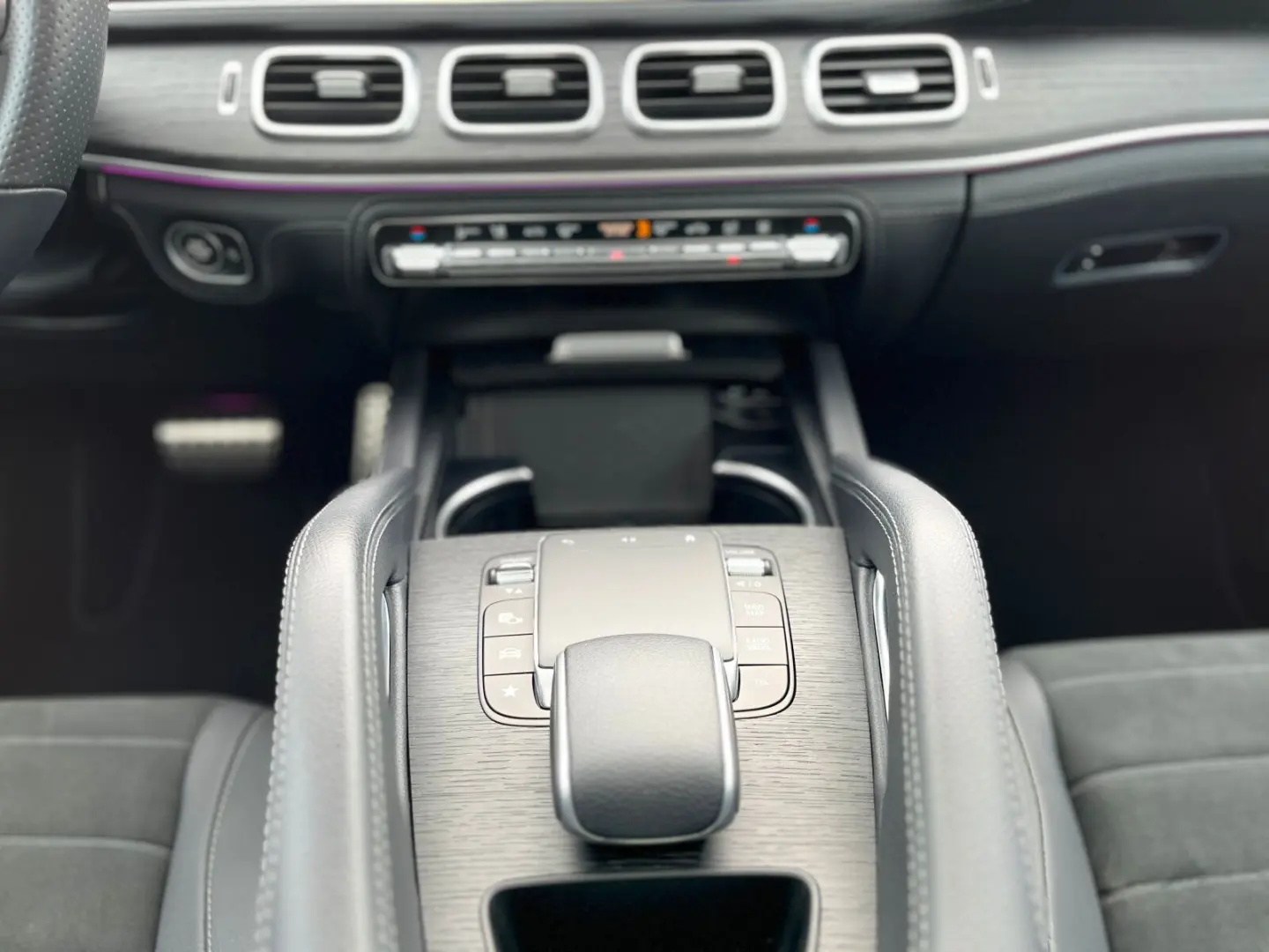 GLE 400 d 4M AMG Night AHK Multib Distr HUD Pano