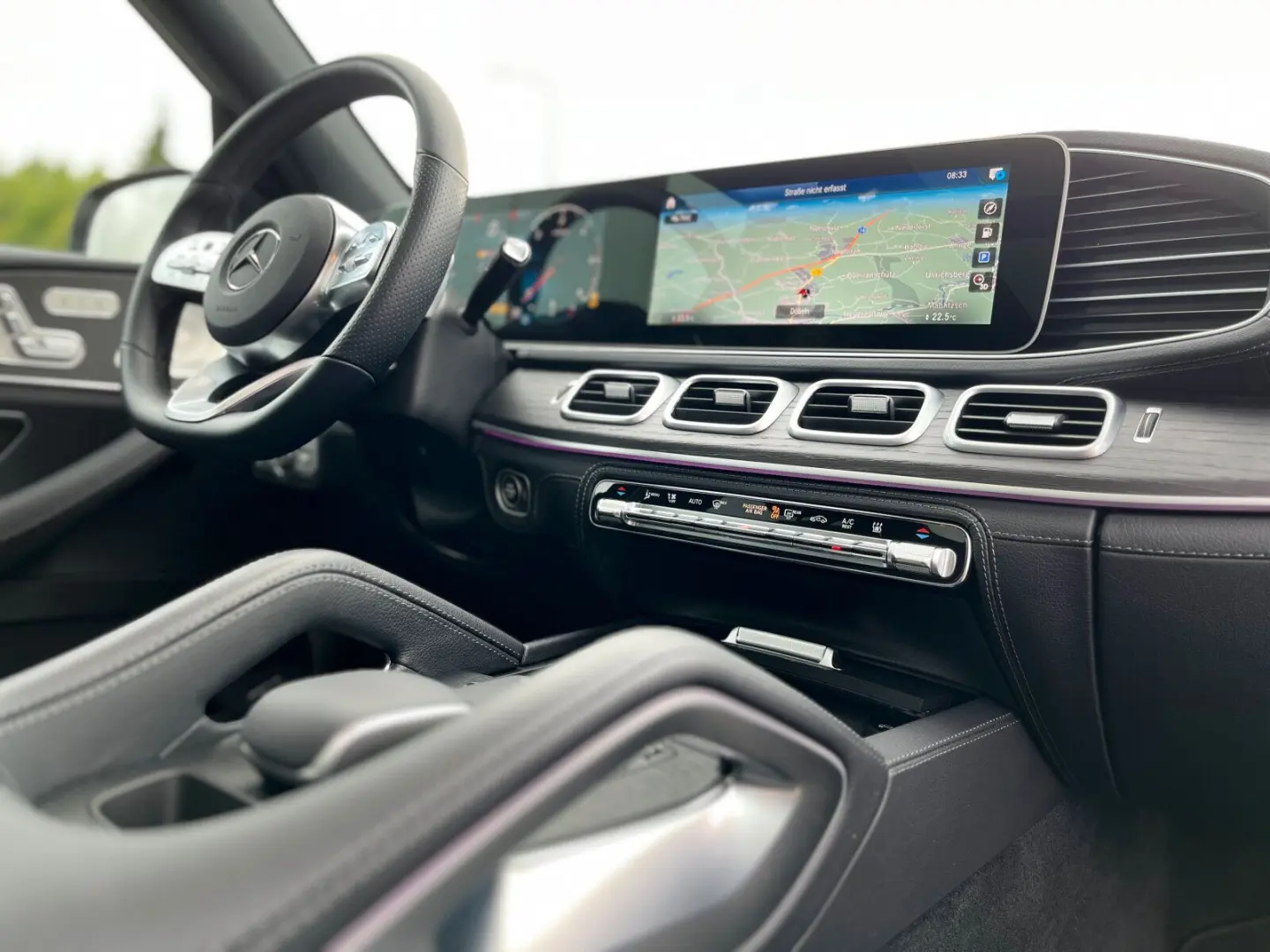 GLE 400 d 4M AMG Night AHK Multib Distr HUD Pano