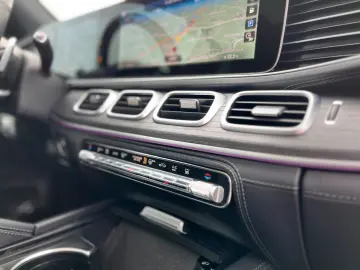 GLE 400 d 4M AMG Night AHK Multib Distr HUD Pano