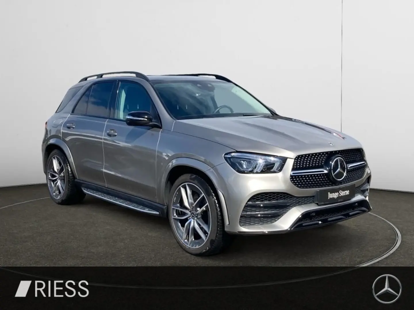 GLE 580 4MATIC AMG AHK PANO MASS HUD 3 5T DISTRO