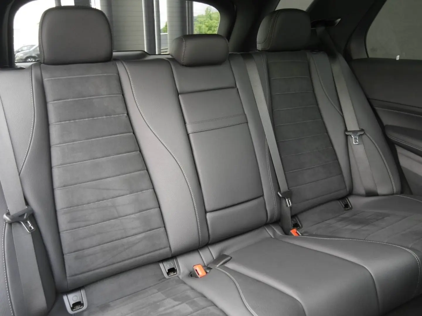 GLE 450 d 4MATIC  AMG NIGHT KEYL NAVI MBeam PANO