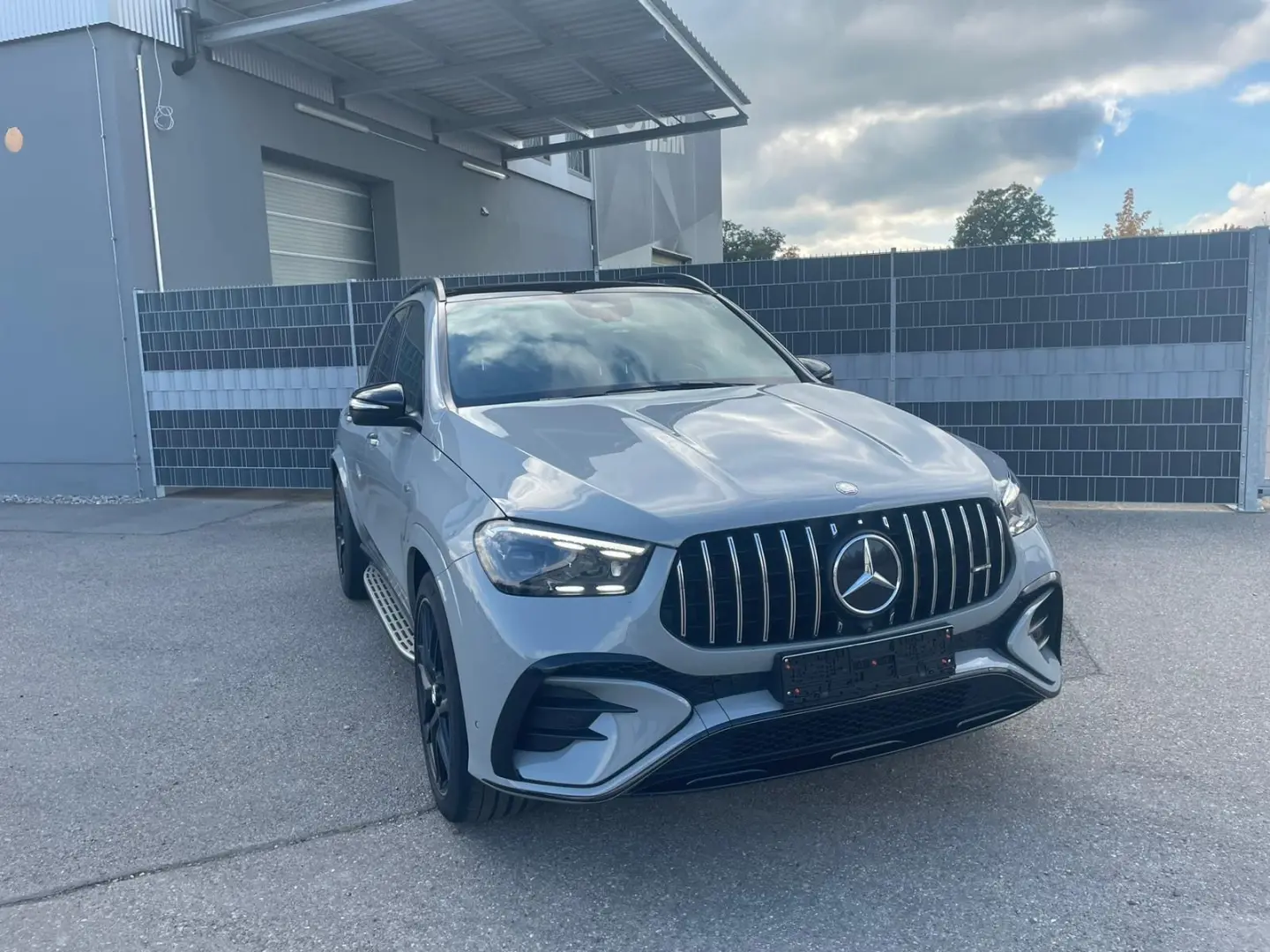 GLE 53 AMG 4Matic   7 Sitzer AHK 22  PERFORMANCE
