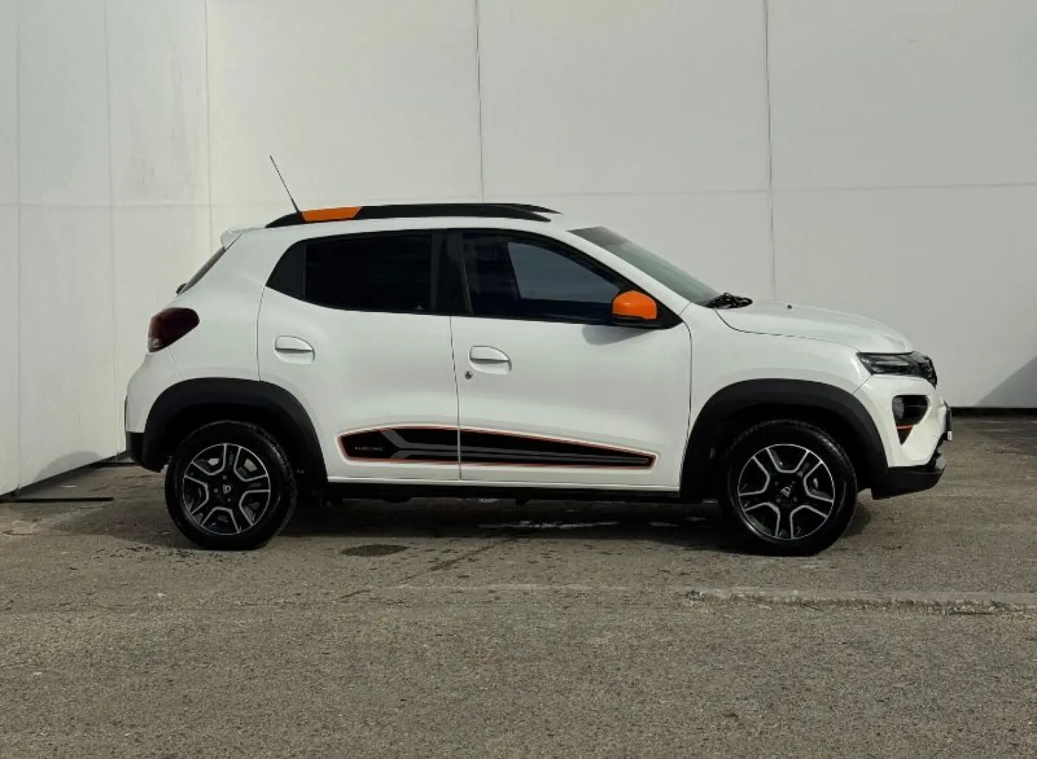 DACIA SPRING BEV 27kWh Comfort Plus Auto