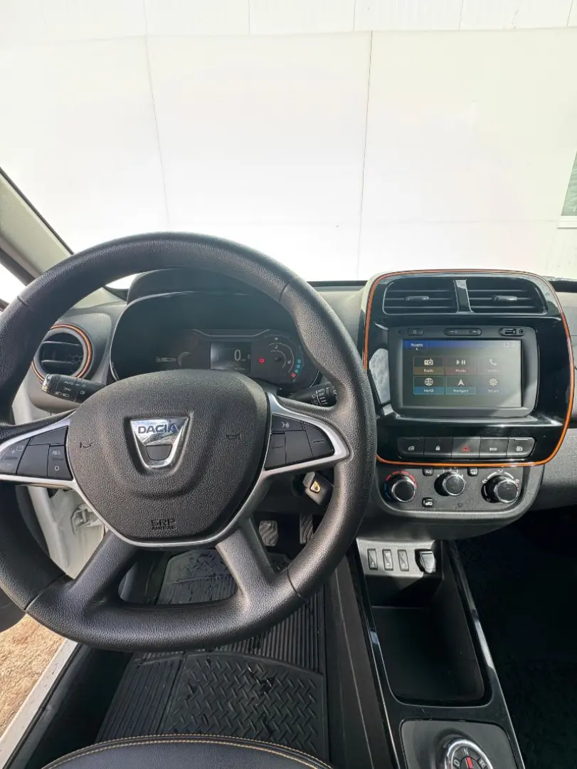 DACIA SPRING BEV 27kWh Comfort Plus Auto