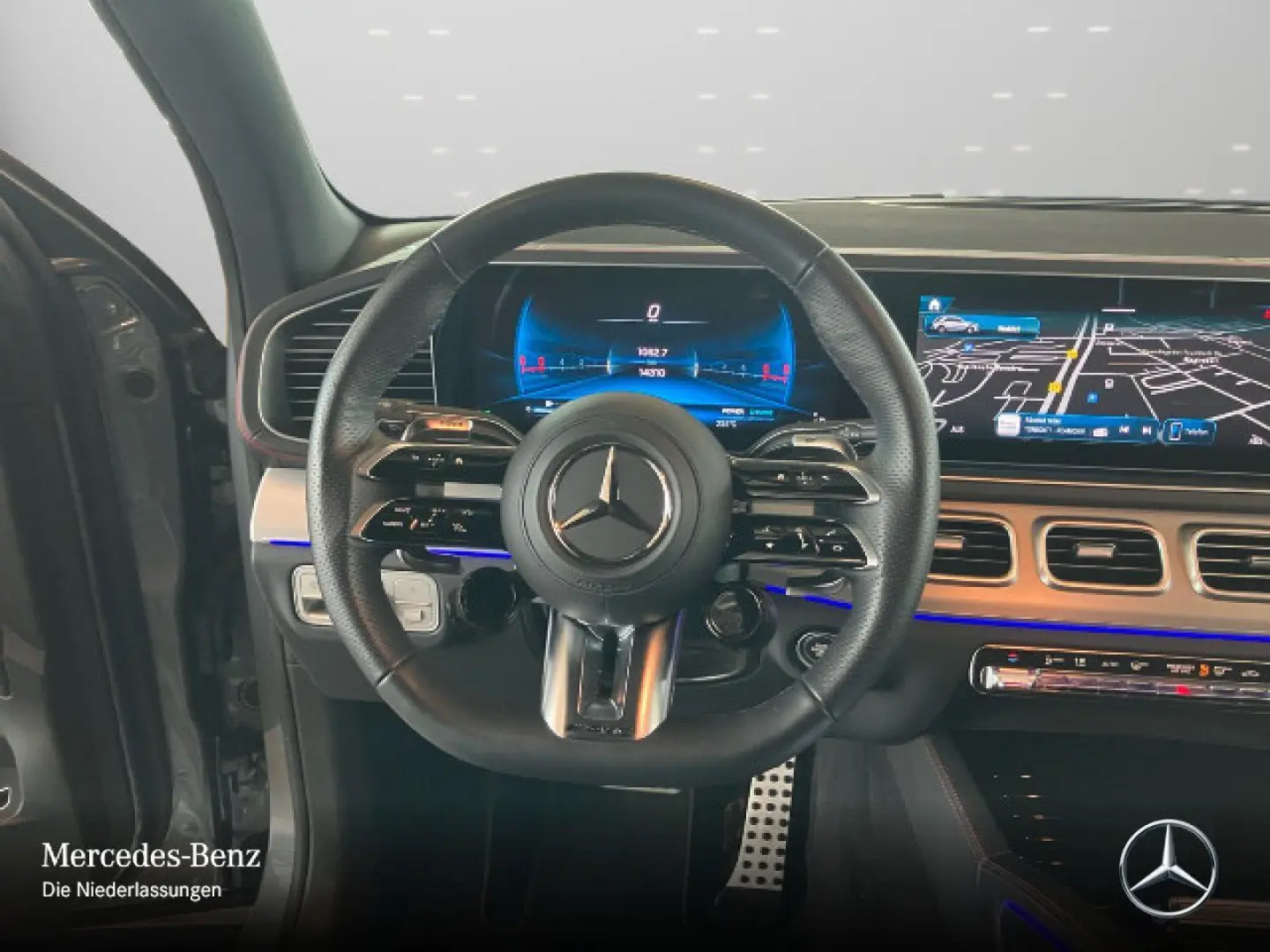 GLE 53 AMG 4M  Advanced  Pano Night AHK 22  Burm
