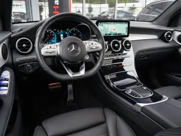 GLC 400d 4M Coupe DISTRONIC-AHK-Kamera-S.Dach