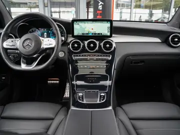 GLC 400d 4M Coupe DISTRONIC-AHK-Kamera-S.Dach