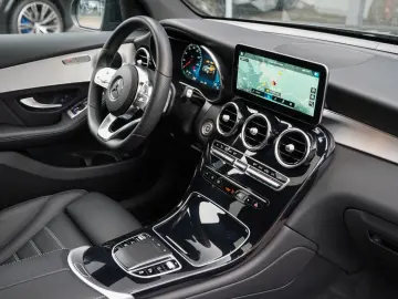 GLC 400d 4M Coupe DISTRONIC-AHK-Kamera-S.Dach