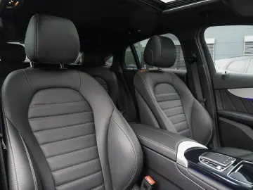 GLC 400d 4M Coupe DISTRONIC-AHK-Kamera-S.Dach