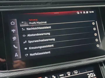 Q8 50 TDI quattro S line OLED Pano Laser HuD Std