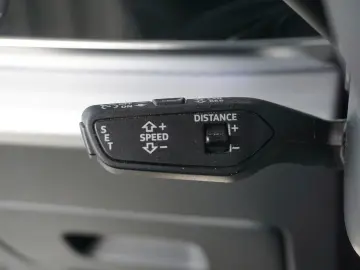 Q8 50 TDI quattro S line OLED Pano Laser HuD Std