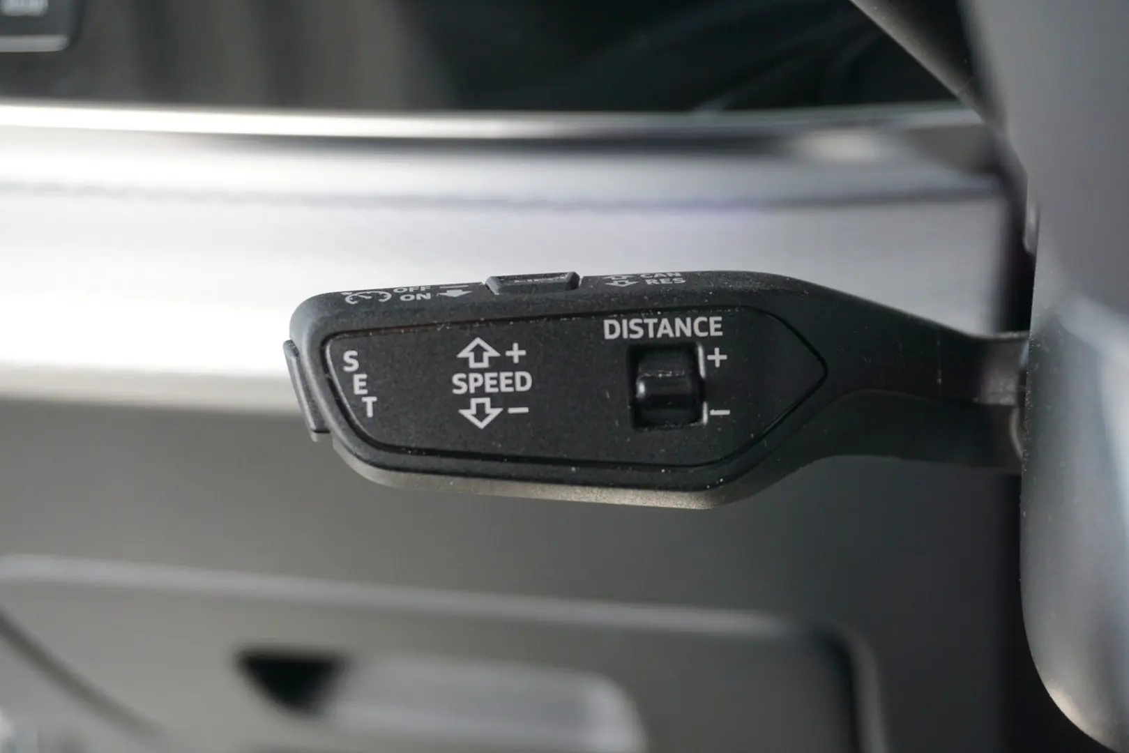 Q8 50 TDI quattro S line OLED Pano Laser HuD Std