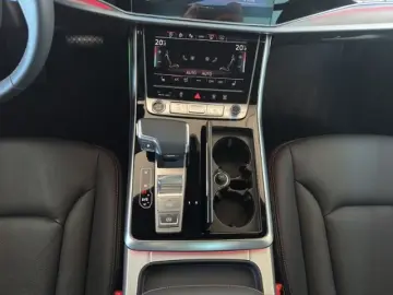 Q8 S line 50TDI tiptronic quattro S-Line  AHK Lu