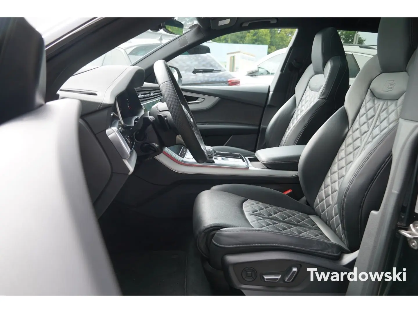 Q8 S line 50 TDI Soft AHK Pano Memo Luft B&O